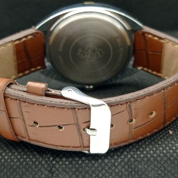 Vintage 1980 Henri Sandoz Manual Mens Silver Watch W/Leather Strap & Gold accent - Picture 2 of 8